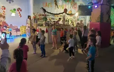 Mikołajkowe szaleństwo kl. 0a i 0b 2024 1
