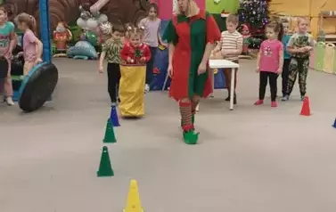 Mikołajkowe szaleństwo kl. 0a i 0b 2024 12