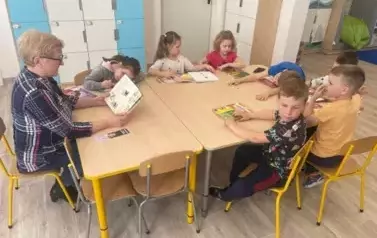 Dzień książki w oddziale 0b 10