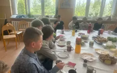 6 (10)