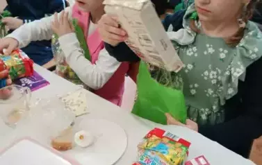 2 (6)