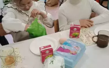 2 (3)