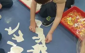 Dzień Dinozaura w oddziałach przedszkolnych 0a i 0b 2025 3