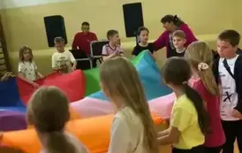 4 (4)