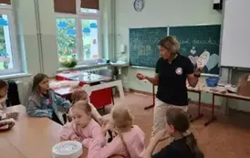 2 (15)