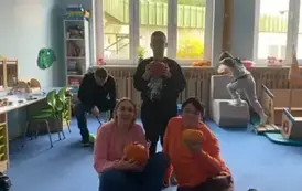 Dzień Dyni w sali sensorycznej &ndash; w krainie pomarańczowej magii! 1