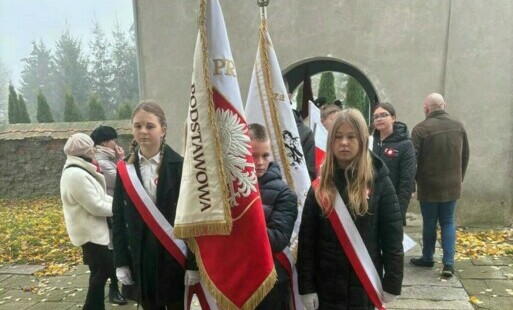 Zdjęcie do Udział w gminnych obchodach Święta Niepodległości 