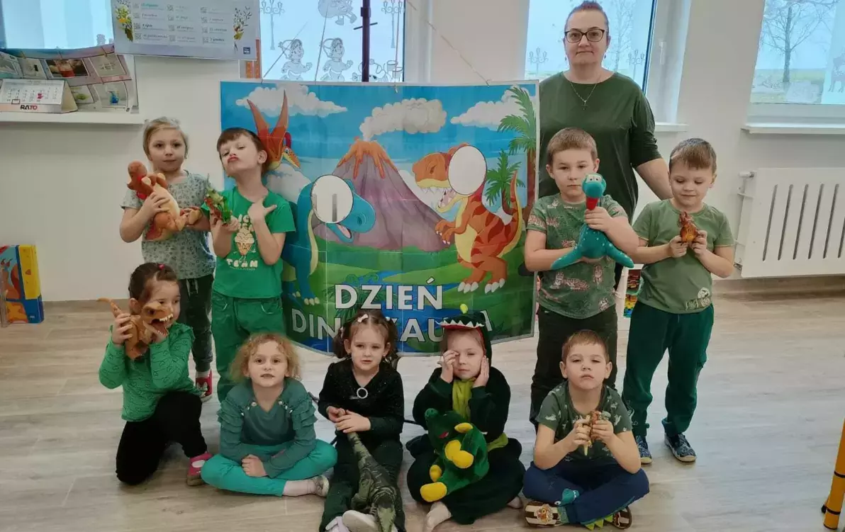 Zdjęcie do Dzień Dinozaura w oddziałach przedszkolnych 0a i 0b