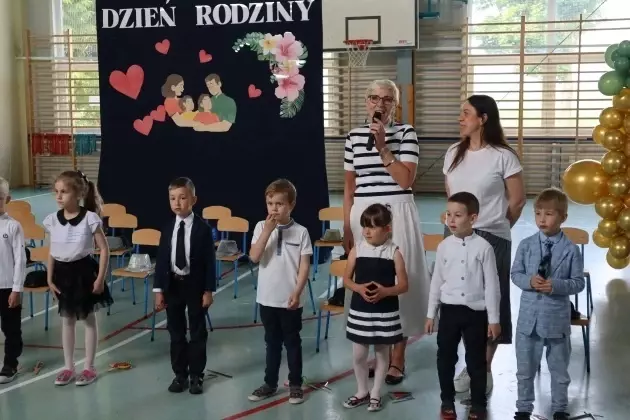 Zdjęcie do Rodzina to najcenniejszy skarb, jaki możemy mieć - Dzień Rodziny w gr. 0