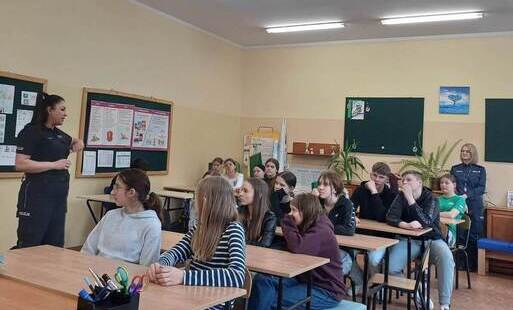 Zdjęcie do O szacunku wobec innych i siebie w świecie realnym i wirtualnym
