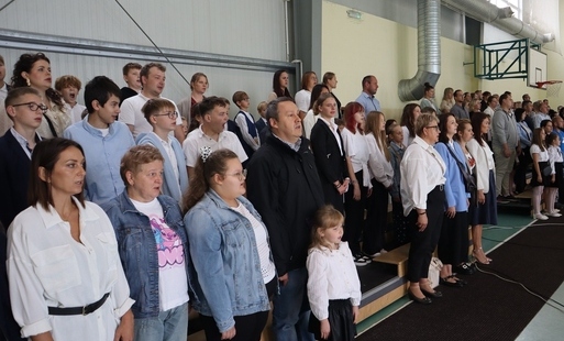 Zdjęcie do Pierwszy dzwonek za nami! Rok szkolny 2026/2027 rozpoczęty