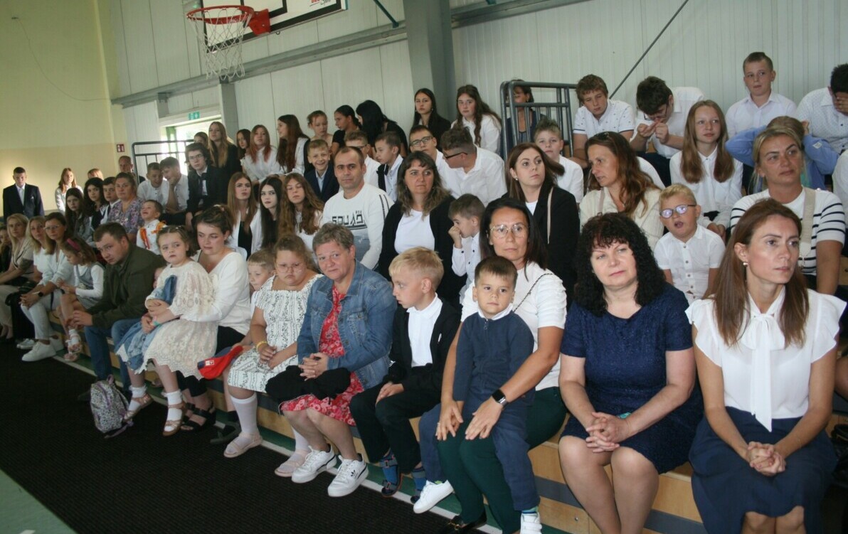 Zdjęcie do Uroczyste rozpoczęcie roku szkolnego 2024/2025