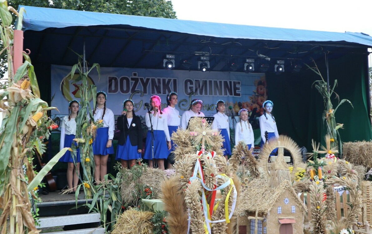 Zdjęcie do Nasza szkoła na Dożynkach Gminnych