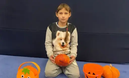 Zdjęcie do Dzień Dyni w sali sensorycznej &ndash; w krainie pomarańczowej magii!